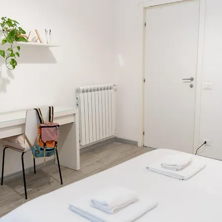 Niu Lux Genua